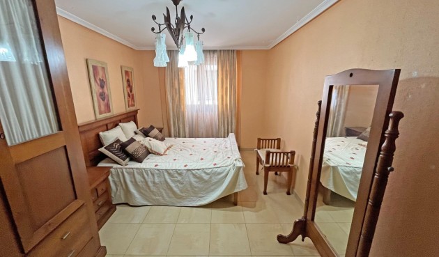 Återförsäljning - Apartment -
Rojales