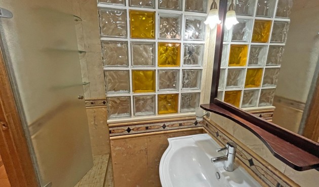 Återförsäljning - Apartment -
Rojales