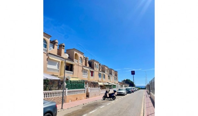 Resale - Apartment -
Orihuela - Inland