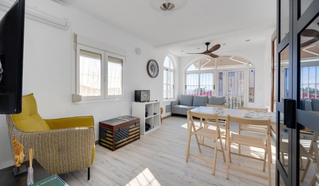 Brukt - Villa -
San Fulgencio - La Marina