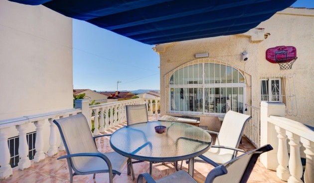 Brukt - Villa -
San Fulgencio - La Marina