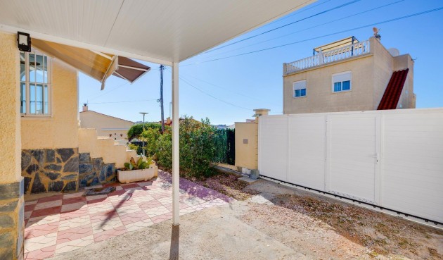 Brukt - Villa -
San Fulgencio - La Marina