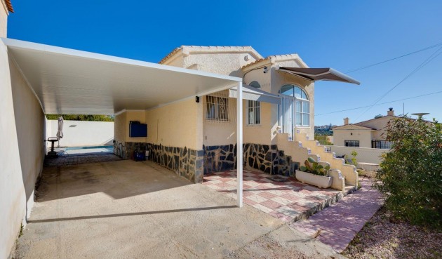 Brukt - Villa -
San Fulgencio - La Marina