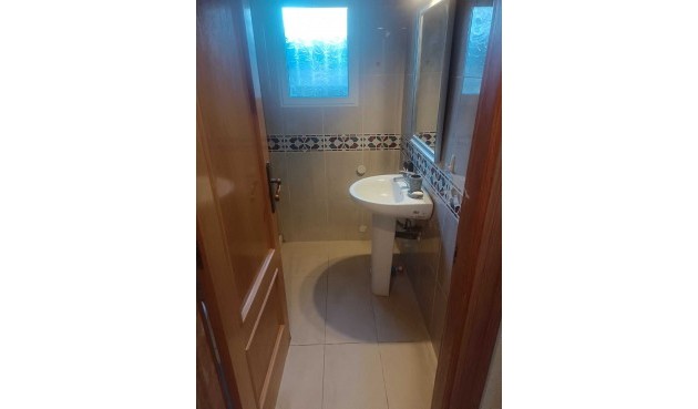 Återförsäljning - Villa -
Los Altos - Costa Blanca