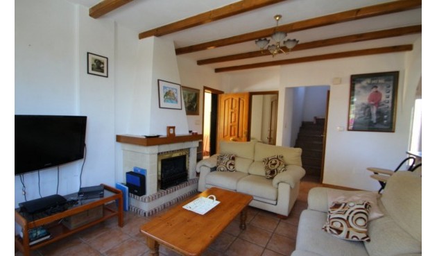 Resale - Villa -
Villamartin - Costa Blanca