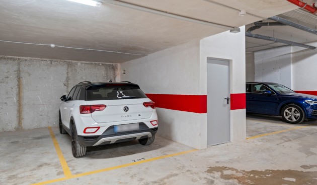 Brukt - Apartment -
Villamartin - Costa Blanca