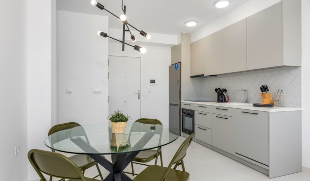 Reventa - Apartment -
San Miguel de Salinas - Inland