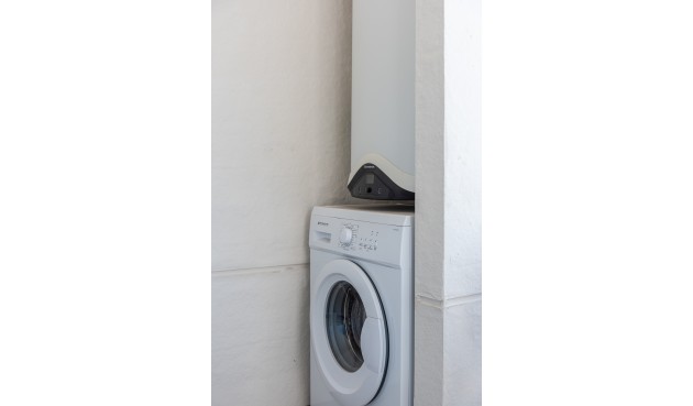 Återförsäljning - Apartment -
San Miguel de Salinas - Inland