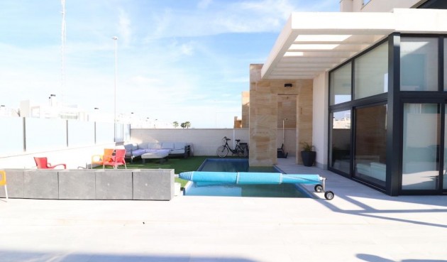 Återförsäljning - Villa -
Orihuela Costa - Costa Blanca