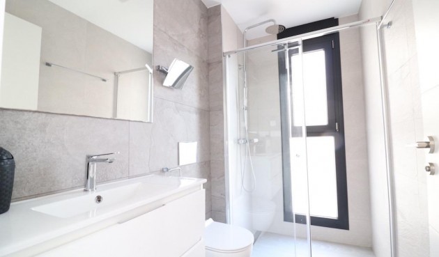 Återförsäljning - Villa -
Orihuela Costa - Costa Blanca