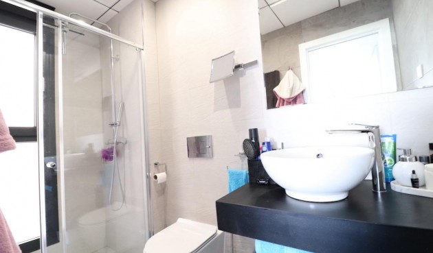 Återförsäljning - Villa -
Orihuela Costa - Costa Blanca