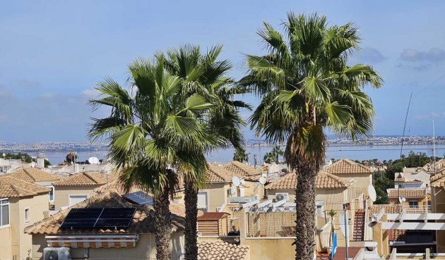 Återförsäljning - Apartment -
Los Altos - Costa Blanca