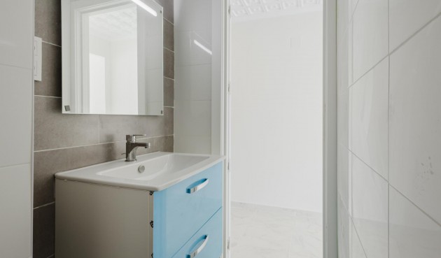 Resale - Apartment -
Torrevieja - Costa Blanca