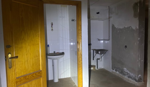 Återförsäljning - Town House -
Jacarilla - Inland