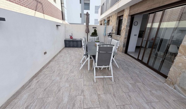 Brukt - Town House -
Cabo Roig - Costa Blanca