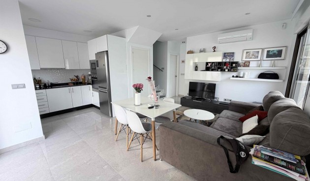 Brukt - Town House -
Cabo Roig - Costa Blanca