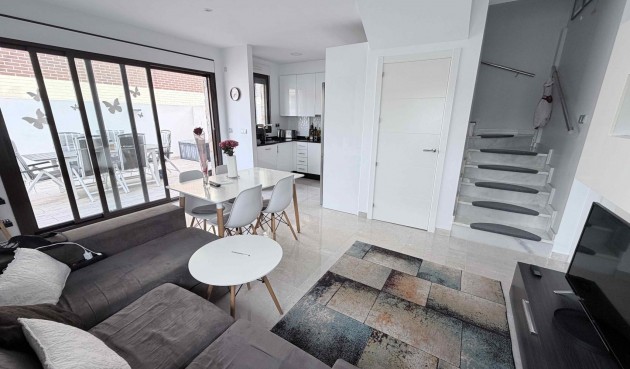 Brukt - Town House -
Cabo Roig - Costa Blanca