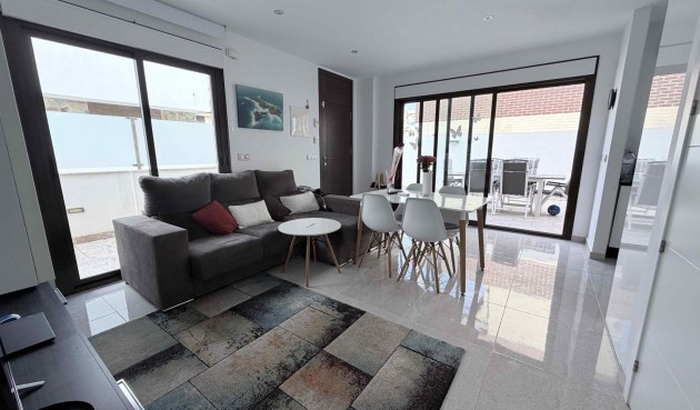Brukt - Town House -
Cabo Roig - Costa Blanca