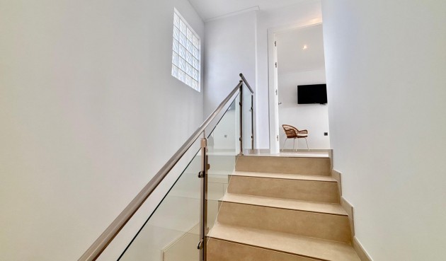 Återförsäljning - Villa -
Benijofar - Pueblo 4