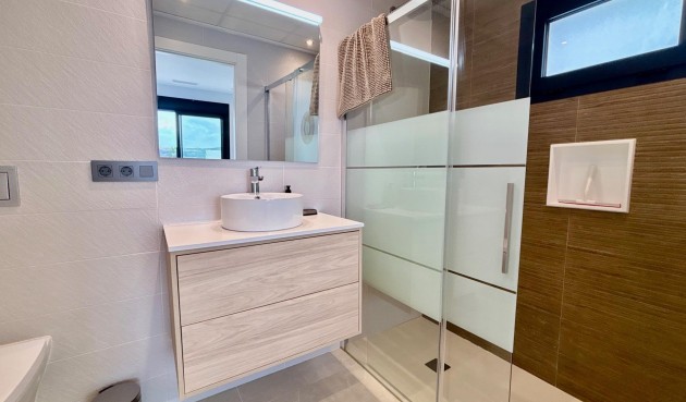 Återförsäljning - Villa -
Benijofar - Pueblo 4