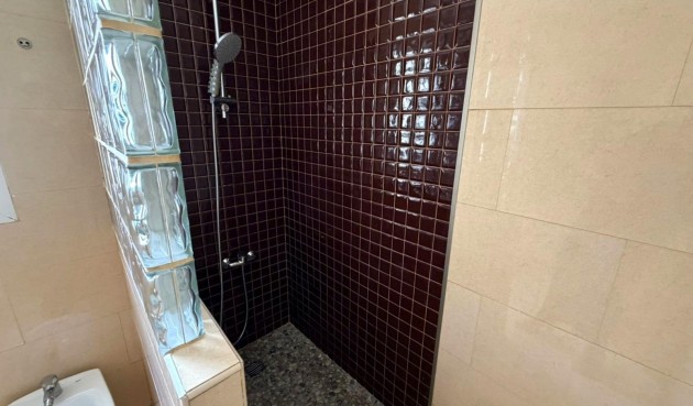 Resale - Apartment -
Torrevieja - Playa del Cura