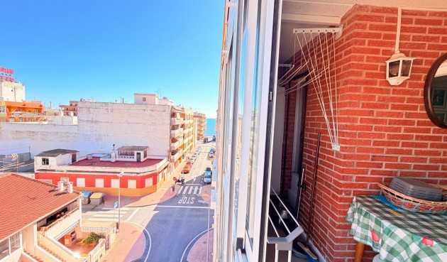 Brukt - Apartment -
Torrevieja - Playa De Los Naufragos
