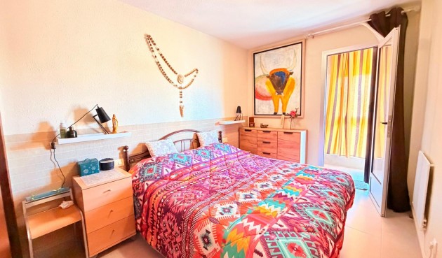 Brukt - Apartment -
Torrevieja - Playa De Los Naufragos