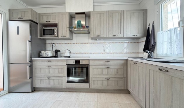 Återförsäljning - Semi Detached -
Rojales - Pueblo