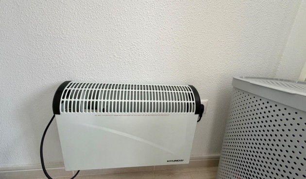 Återförsäljning - Semi Detached -
Rojales - Pueblo