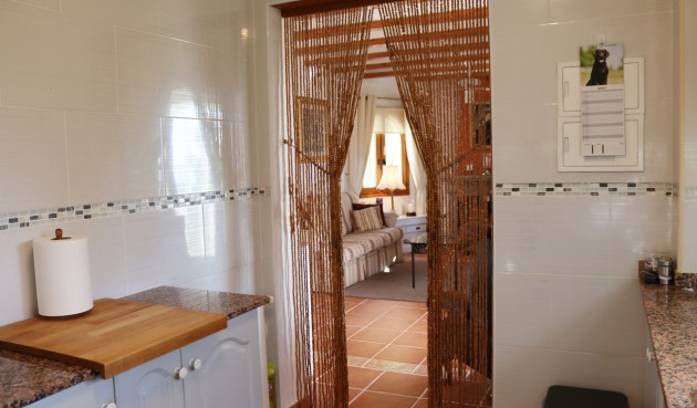 Återförsäljning - Villa -
Benigembla - Inland