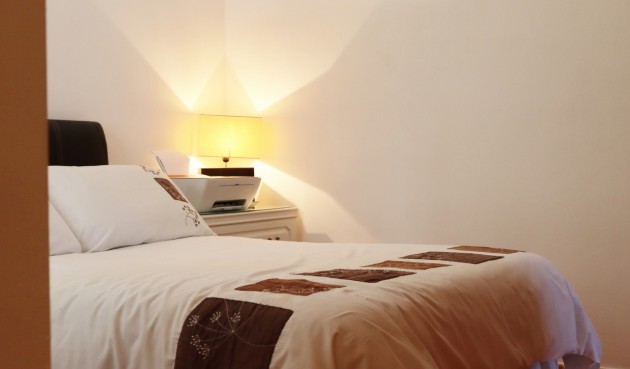 Återförsäljning - Villa -
Benigembla - Inland