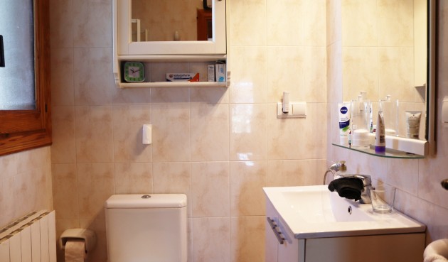 Återförsäljning - Villa -
Benigembla - Inland