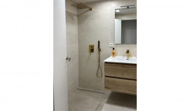 Reventa - Apartment -
Torrevieja - Costa Blanca