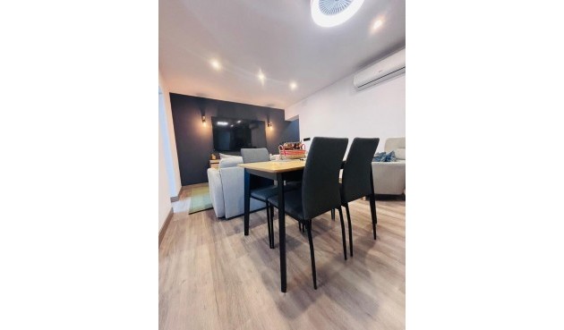 Reventa - Town House -
San Miguel de Salinas - Inland