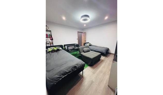 Reventa - Town House -
San Miguel de Salinas - Inland