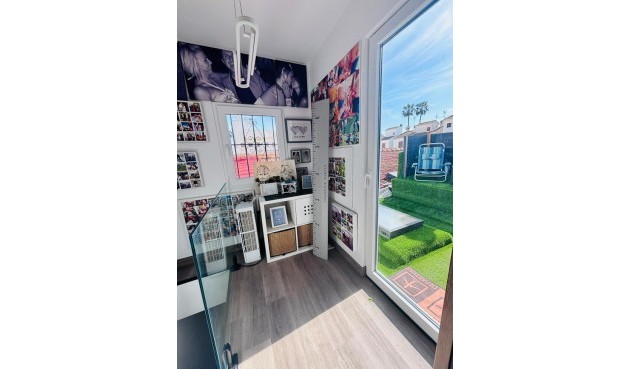 Reventa - Town House -
San Miguel de Salinas - Inland