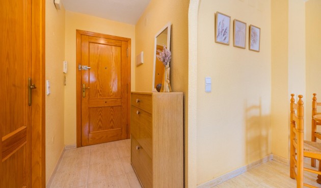 Resale - Apartment -
Torrevieja - Playa del Cura