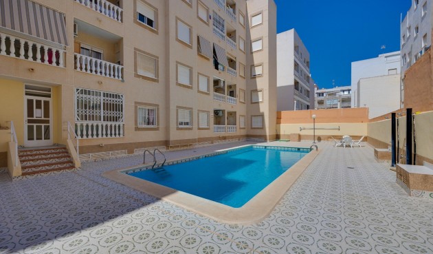 Resale - Apartment -
Torrevieja - Playa del Cura