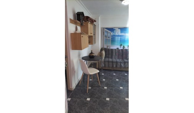 Reventa - Apartment -
Torrevieja - Gaspar Perrelló
