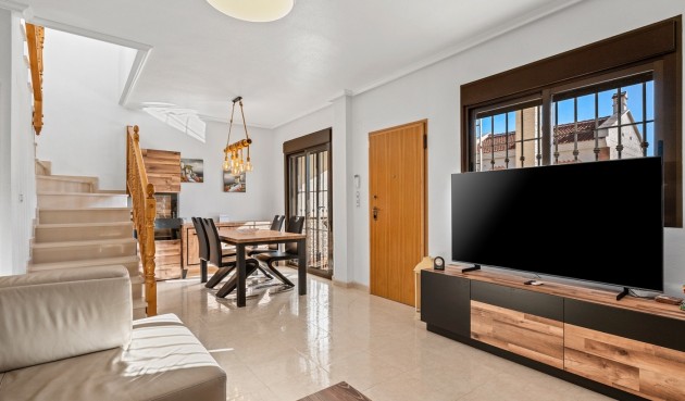 Reventa - Town House -
San Miguel de Salinas - Inland