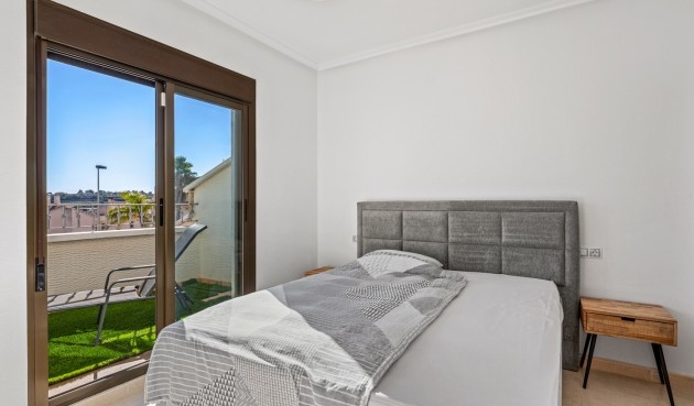 Reventa - Town House -
San Miguel de Salinas - Inland