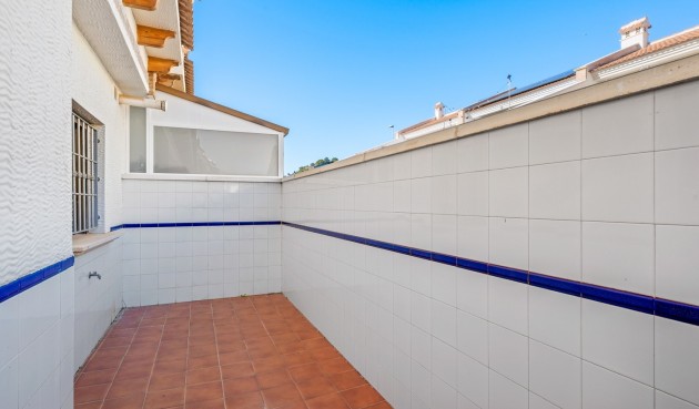 Reventa - Town House -
San Miguel de Salinas - Inland