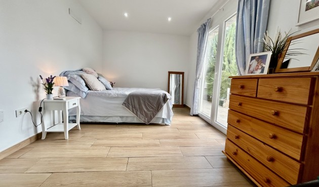 Reventa - Villa -
Cabo Roig - Costa Blanca