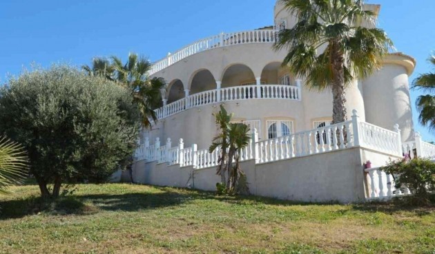 Resale - Villa -
Rojales - La Marquesa
