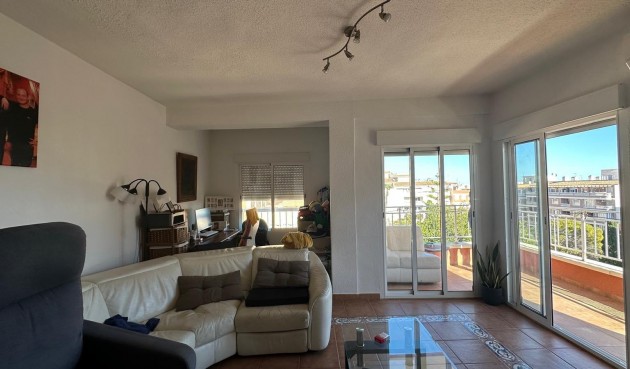 Återförsäljning - Apartment -
Torrevieja - Estacion De Autobuses