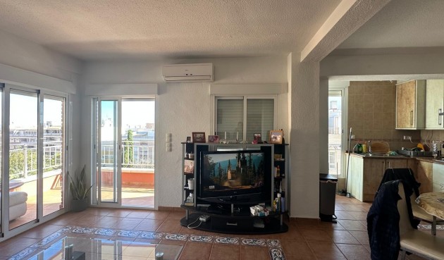 Återförsäljning - Apartment -
Torrevieja - Estacion De Autobuses