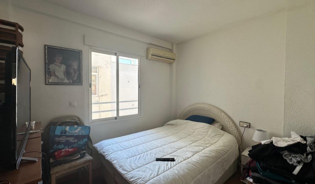 Återförsäljning - Apartment -
Torrevieja - Estacion De Autobuses