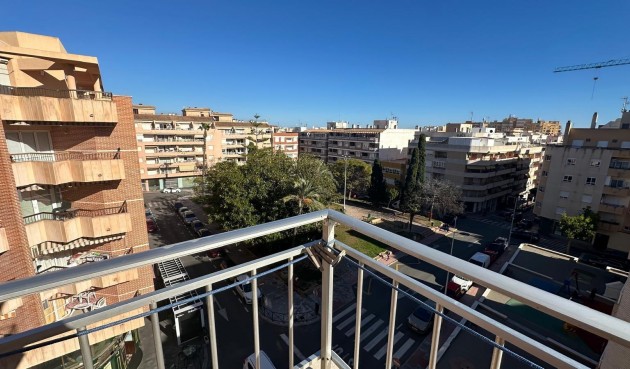 Återförsäljning - Apartment -
Torrevieja - Estacion De Autobuses