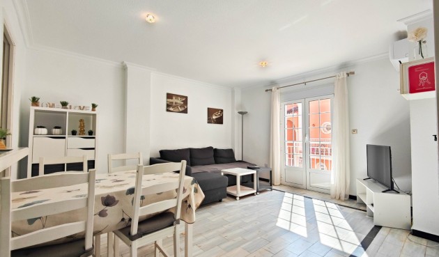 Återförsäljning - Takvåning -
Torrevieja - Costa Blanca