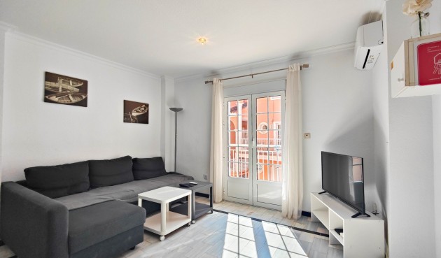 Återförsäljning - Takvåning -
Torrevieja - Costa Blanca